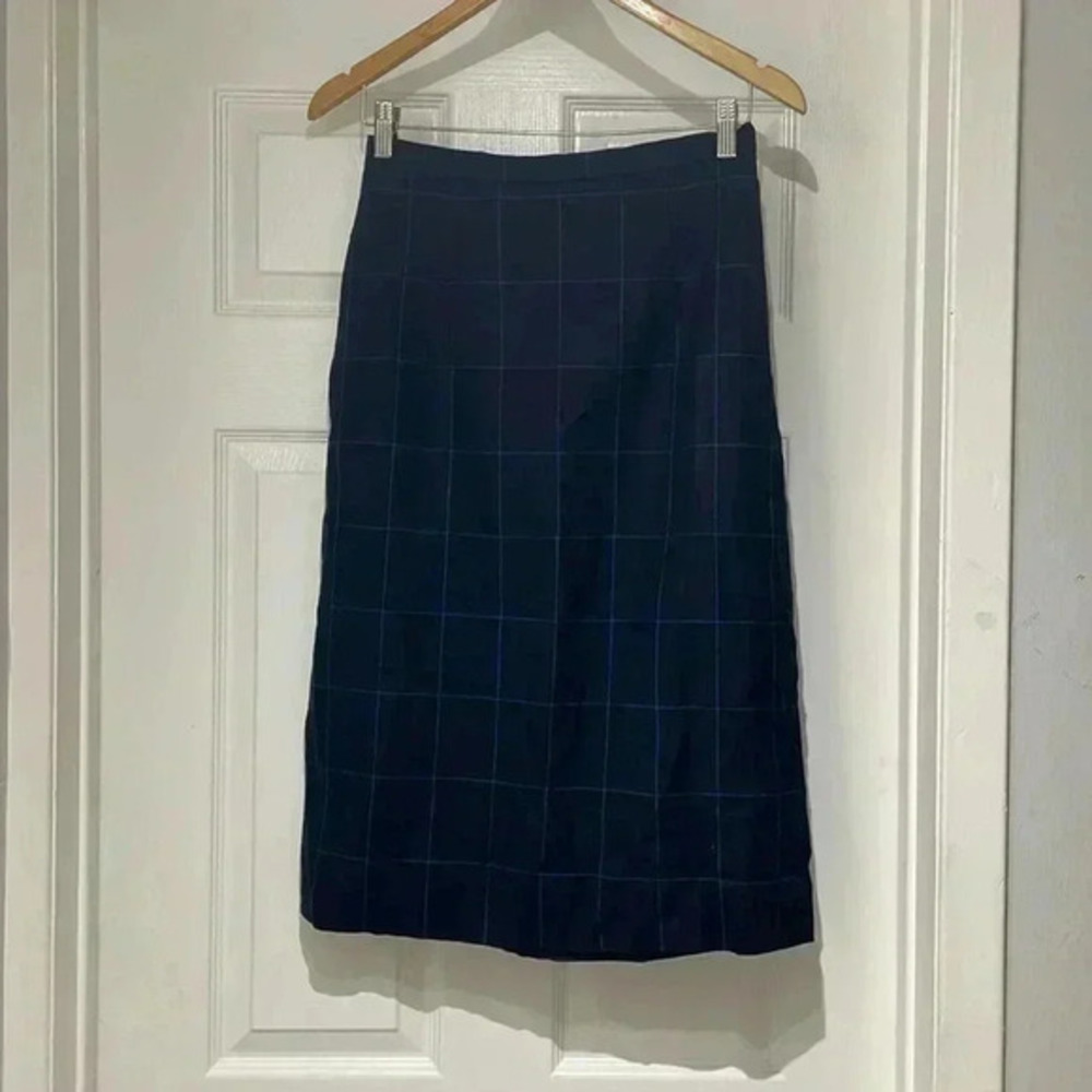 Plaid skirt​​​​​